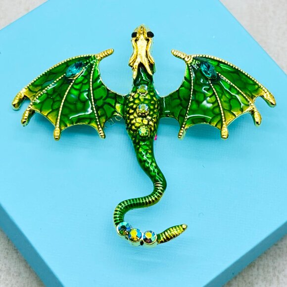 Brand New Green  Flying Dragon Brooch Rhinestone Flying Dragon Pin - Picture 1 of 5